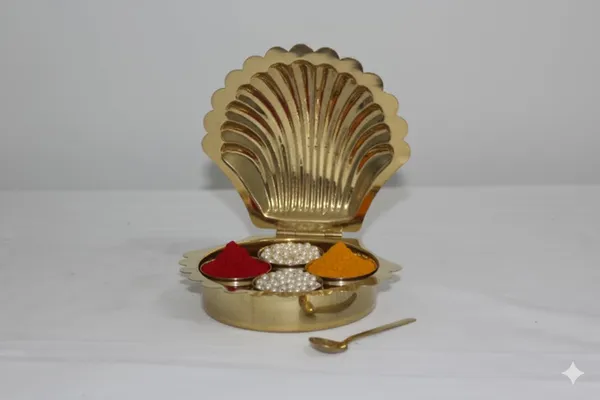 Golden_Decorative_Brass_Shell_Kumkum_Box,_3-Compartment_Sindoor_Holder,_Traditional_Pooja_Accessory_|_H-3cm,L-13cm,Weight-140g