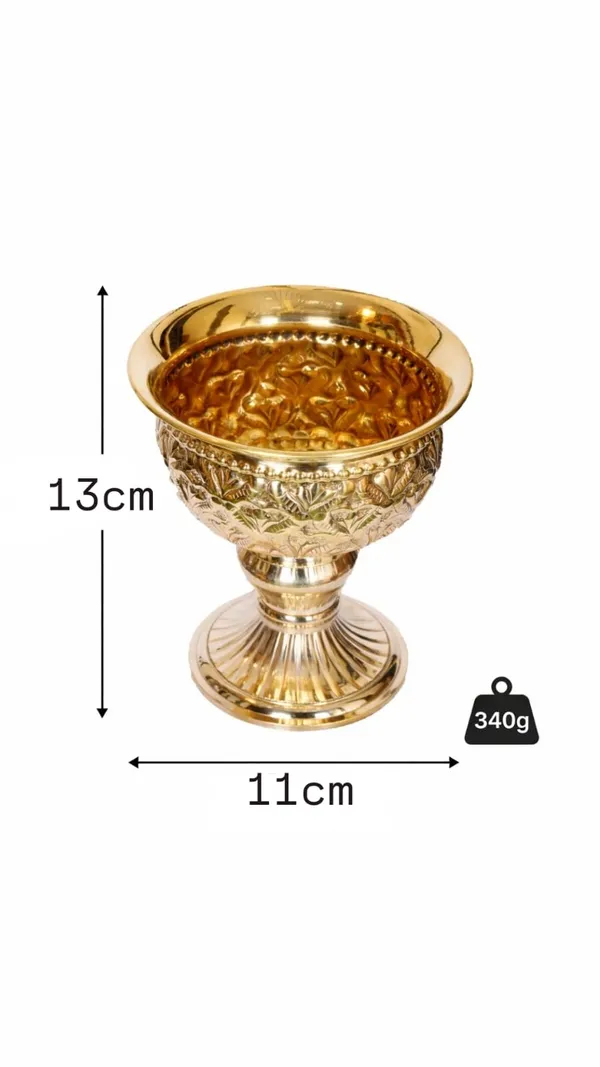 Handcrafted_Brass_Urli_Planter_with_Stand_|_Height:_13_cm__Diameter:_11_cm__Weight:_340_g