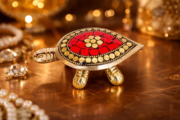 Handcrafted_Brass_Red_Turtle_Trinket_Box_with_Turquoise_Inlay_|_H-4cm,L-11cm_weight-110g