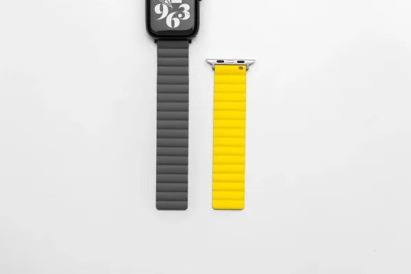 Yellow-Grey_Unisex_Magnetic_Strap_For_Iwatch