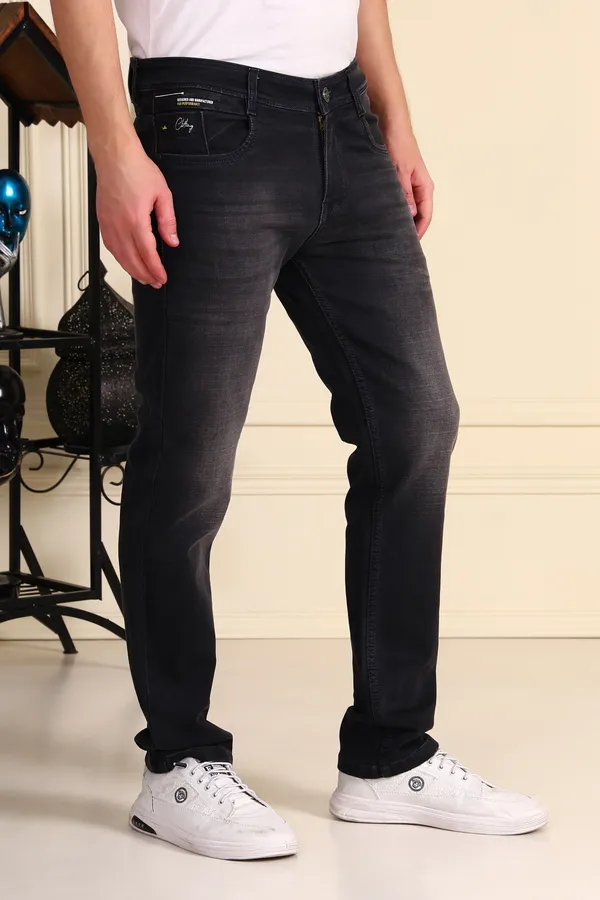 Black_Denim_Slim_Fit_Jeans_For_Men