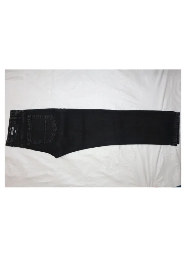 Black_Denim_Slim_Fit_Jeans_For_Men