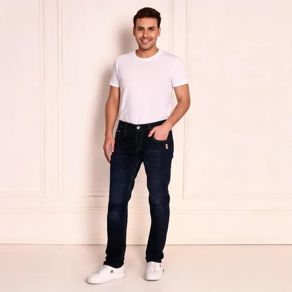 Black_Regular_Fit_Jeans_For_Men