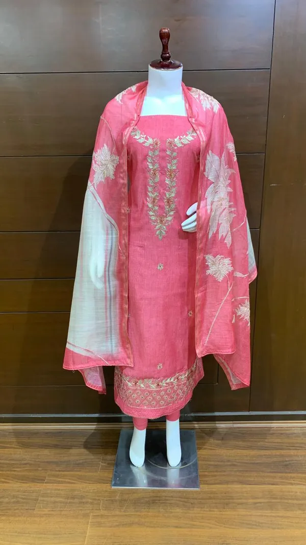 Pink_Chanderi_Premium_&_Elegant_Traditional_Unstich_Suit_For_Women