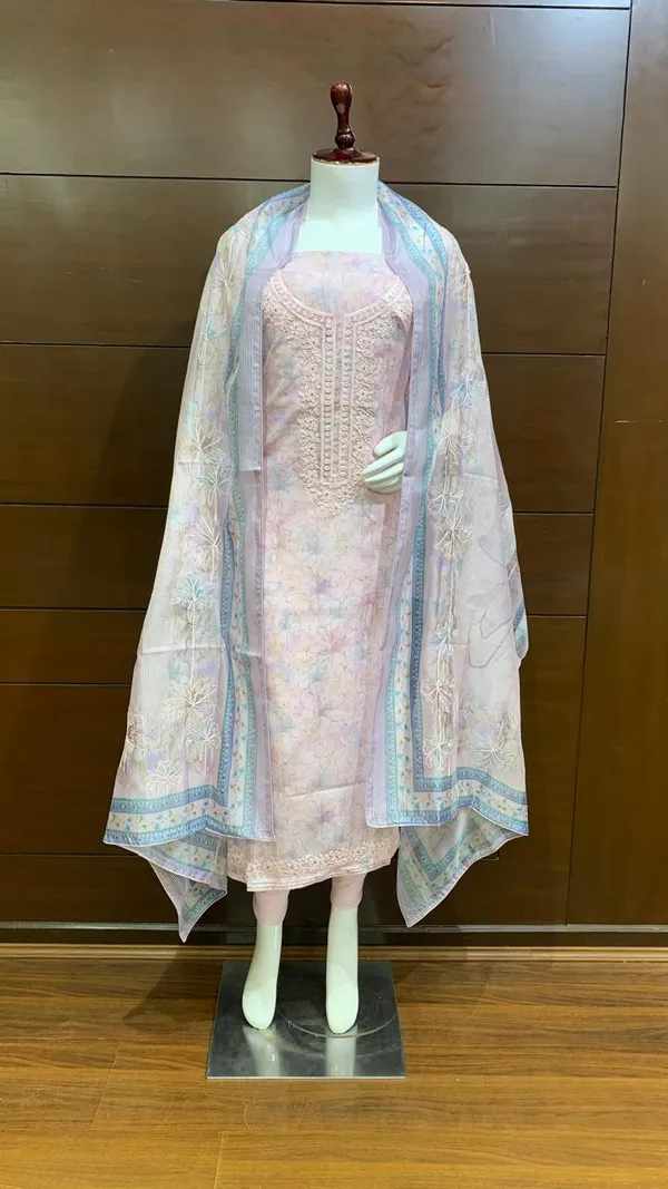 Pink_Chanderi_Premium_&_Elegant_Traditional_Unstich_Suit_For_Women
