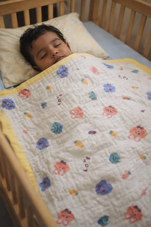 6_Layer_100%_Muslin_Blanket_-0_to_3_years_-_Yellow_Bunny
