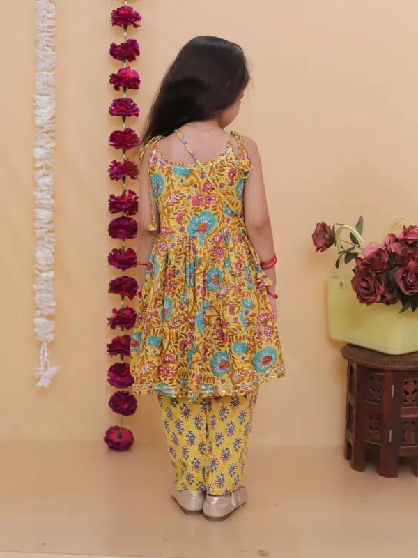 100%_Pure_Cotton_-_Yellow_Genda_Phool_Ethnic_Set