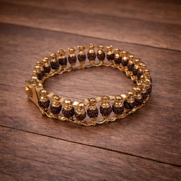 Brown_5-Mukhi_Rudraksha,_Plated_Caps_Premium_&_Elegant_Bracelet_For_Men_&_Women