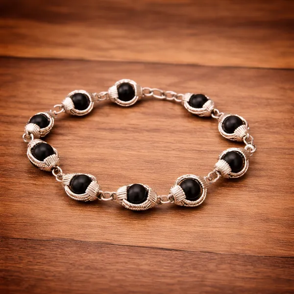 Karungali_Wood_Silver-Cap_Bracelet