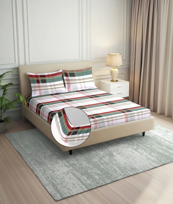 Red_Ceckered_220_TC__Fitted_Elastic_Bedsheet_With_Tow_Pillow_Covers_(72x78xUp_To_10_Inches_)_&_360_Degree_Elasticated
