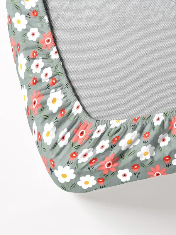 Grey_Flower_premium_Fitted_Elastic_Bedsheet_With_Tow_Pillow_Covers_(72x78xUp_To_10_Inches_)_&_360_Degree_Elasticated_|_BS