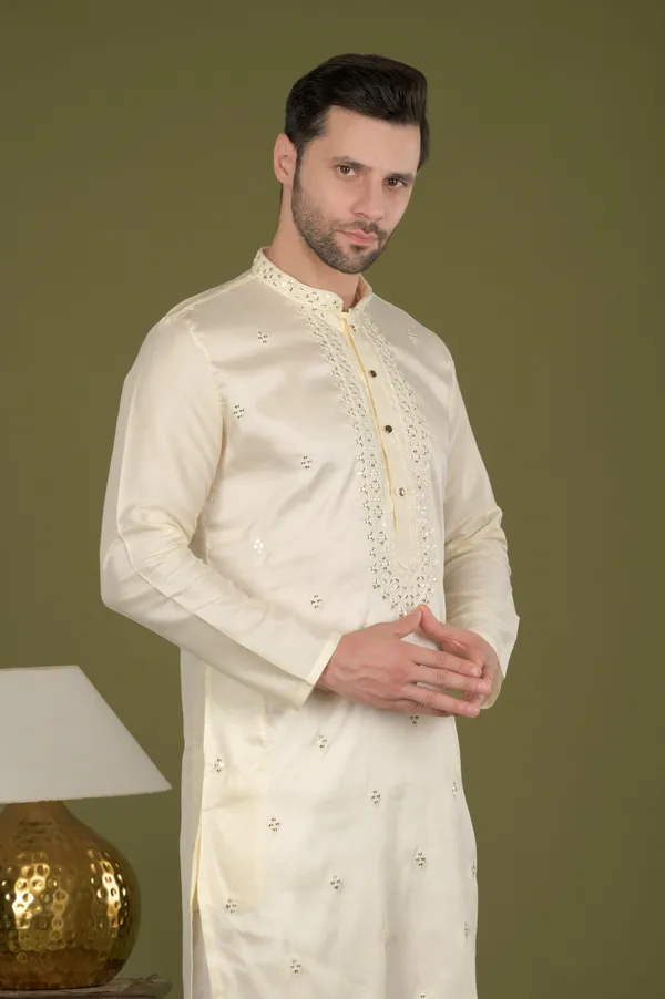 Kanak-_Ivory_Royale_Sequin_Embroidered_Kurta_Set