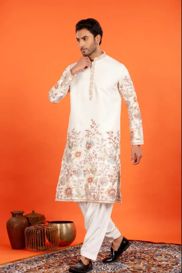 Aarosh_-_Ivory_Embroidered_Kurta_With_Patiala_|_Wedding_Ethnic_Wear