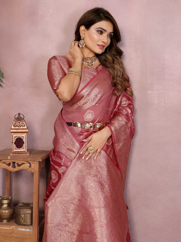 A_Timeless_Banarasi_Organza_Silk_Saree_Elegant_Lightweight_And_Beautifully_Crafted_For_Exclusive_Festive_Elegance.