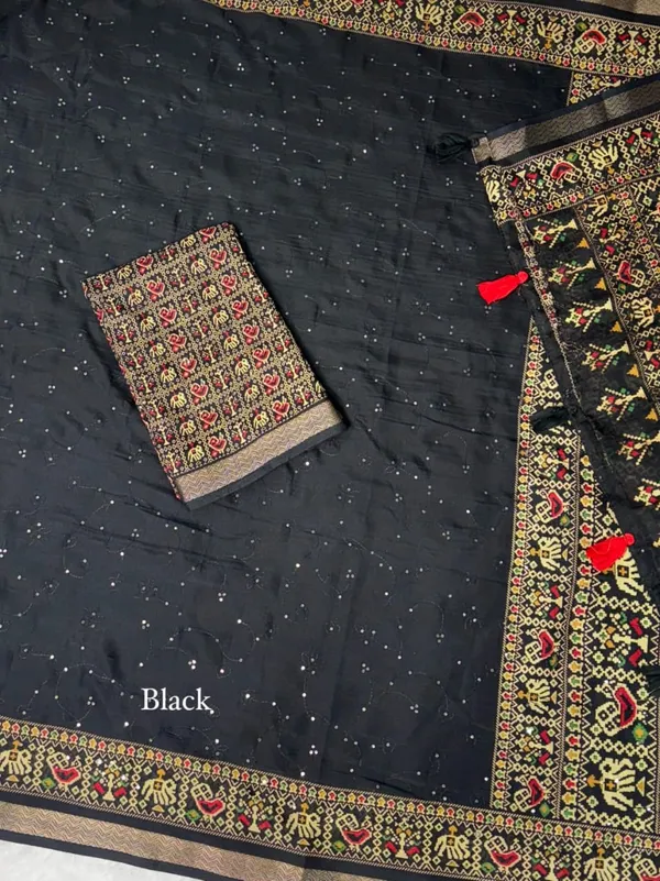 Designer_Ajarak_Printed_Beauty