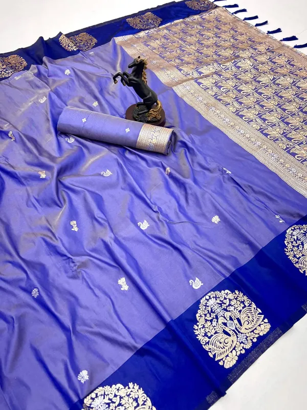 Pure_Soft_Silk_Saree_With_Intricate_Peacock_Motifs