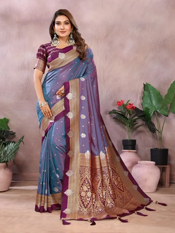 Kalamkari_Silk_Saree_With_Contrast_Blouse_&_Zari_Border