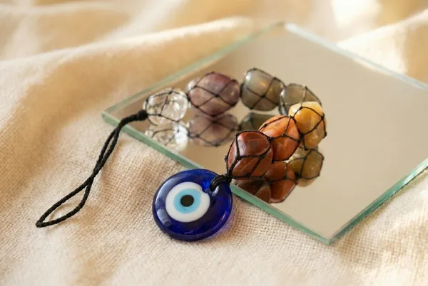 Multicolor_Evil_Eye_With_7_Chakra_Raw_Stone_Hanging_For_Men,Women_And_Kids