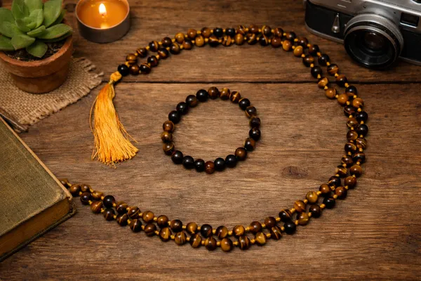 Yellow_&_Black_Tiger_Eye_Mala_108_Beads_With_Bracelet_For_Men,Women_And_Kids