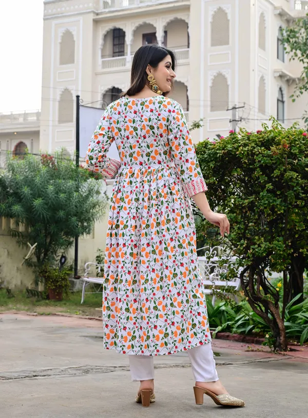 White_Printed_Anarkali_Kurta_For_Women
