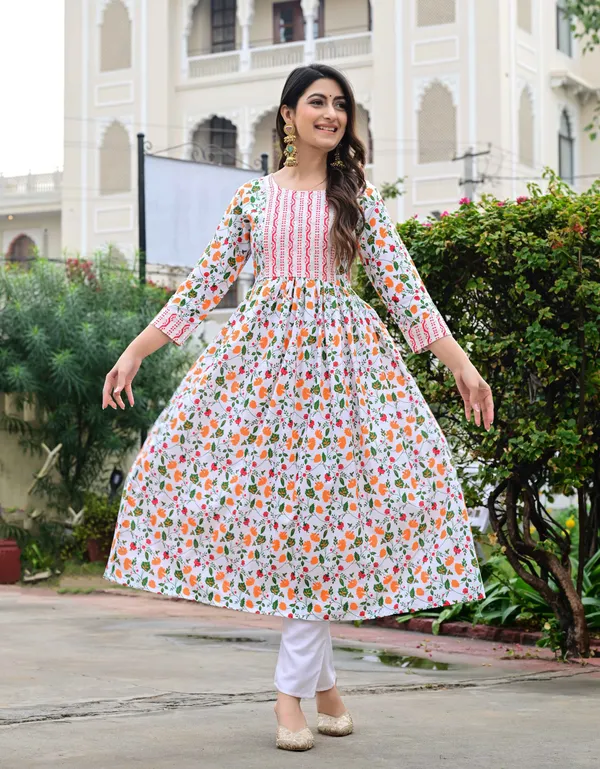 White_Printed_Anarkali_Kurta_For_Women