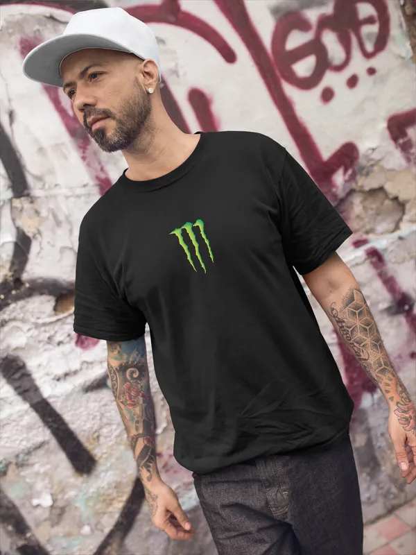 Minimal_Claw_Logo_Graphic_Cotton_T-Shirt_–_Unisex_Streetwear_Tee