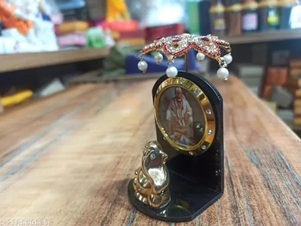 Sai_Amrut_Sa_Babai_Ganesh_Murti_For_Car_With_Chatri