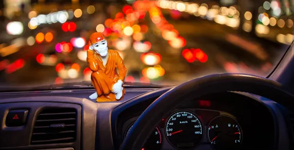 Sai_Amrut_Sai_Baba_Dhoni_Sai_Italians_Marble_Car_Dashboard_Product_Gift_Product_Quality_Assurance_-_Home_Decor_(Orange)