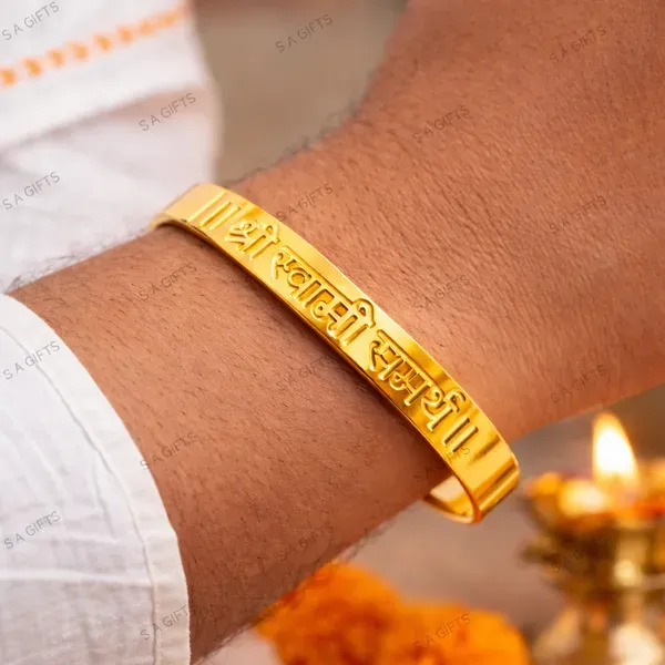 Sai_Amrut_Gifts_Gold_Plated_Shri_Swami_Samarth_Kada_Bracelet_For_Men_Prem_More