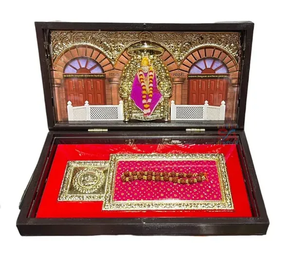 Gifts_Wooden_Shirdi_Sai_Baba_Idol_Gift_Box_For_Birthday_Office_Party_Bes_More