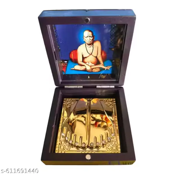 Sai_Amrut_Gifts_Shree_Swami_Samarth_Golden_Paduka_Gift_Box_3x3_Inch_Plastic_Spiritual_Return_Gift_For_Puja_Birthday