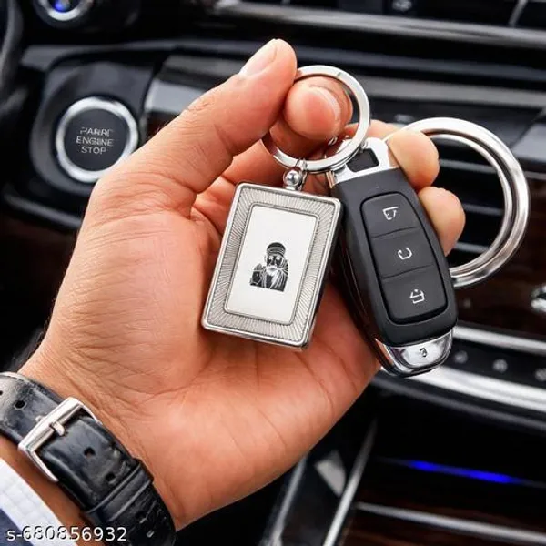 Sai_Baba_Square_Shape_Silver_Metal_Keychain_Devotional_Gift_For_Keys_Car_Dashboard