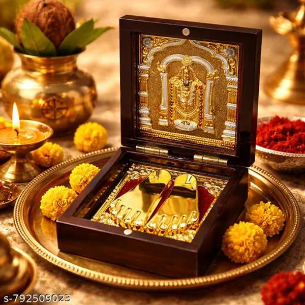 Tirupati_Balaji_Gold_Plated_Gift_Box_With_Wooden_Case_Premium_Balaji_Idol_With_Golden_Paduka_Spiritual_Return_Gift_3_3_Inch