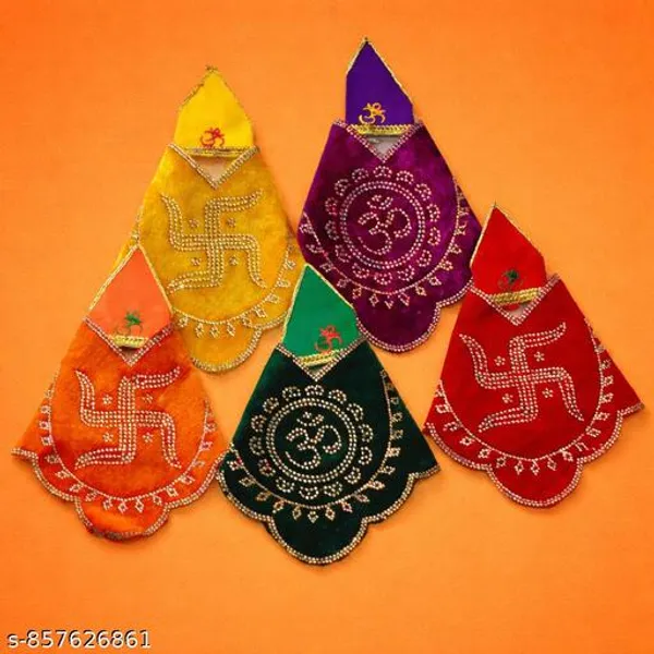 Sai_Baba_Velvet_Dress_Size_4_5_12_Inch_Premium_Embroidery_Idol_Vastra_Mandir_Decoration_Cloth
