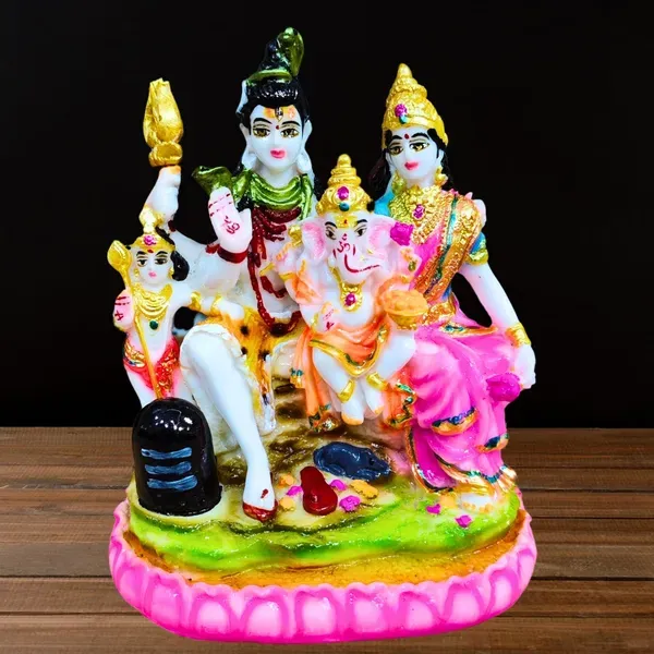 Marble_Lord_Shiva_Parvati_Kartikeya_And_Ganesha_Murti_Shiv_Family_Pariva_More