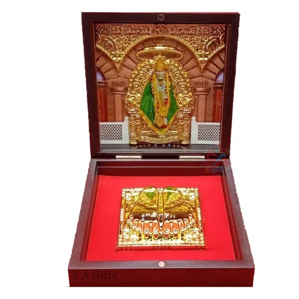 Decorative_Sai_Baba_Photo_Frame_With_Charan_Paduka_Sadguru_Sai_Wooden_Mome_More