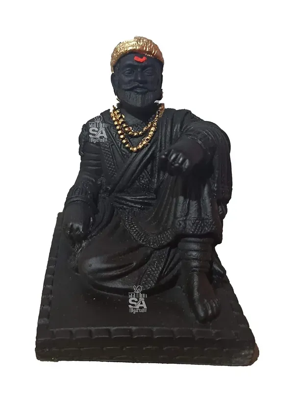 Stone_Chhatrapati_Shivaji_Maharaj_Statue_Standard_Brown