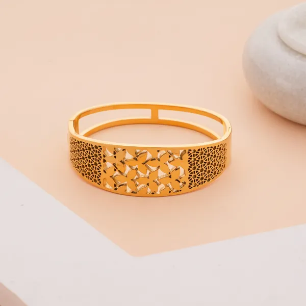Golden_Stainless_Steel_Adjustable_Wide_Metal_Cuff_Bracelet_For_Women
