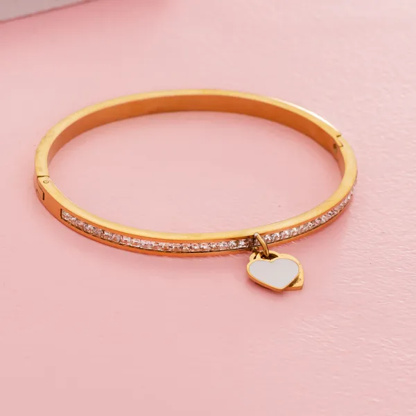 Golden_Stainless_Steel_Heart_Dangling_Crystal_Bracelet_For_Women