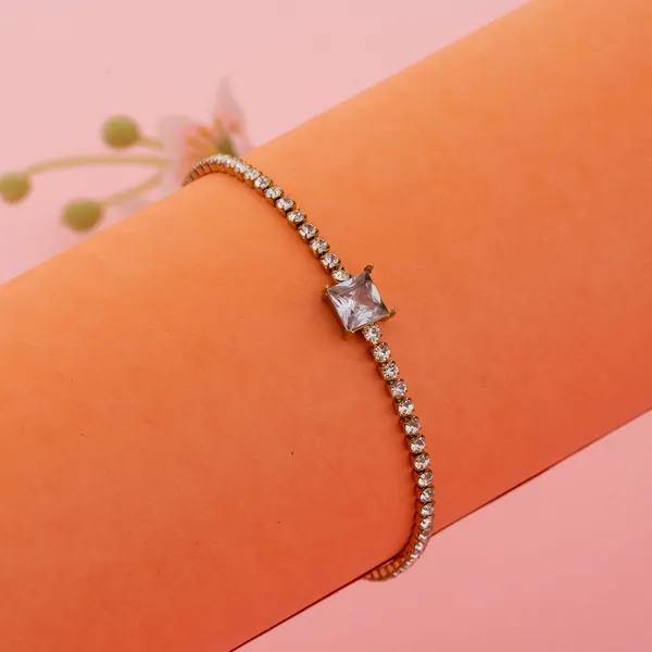 Golden_Stainless_Steel_Crystal_Studded_Chain_Bracelet_For_Women