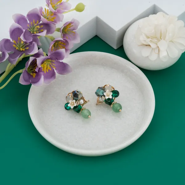 Emerald_Green_Stainless_Steel_Jade_Cluster_Stud_Earrings_For_Women