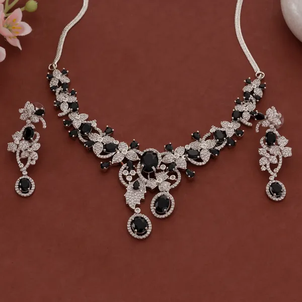 Black_&_Silver_Stainless_Steel_Crystal_Cluster_Necklace_Set_For_Women