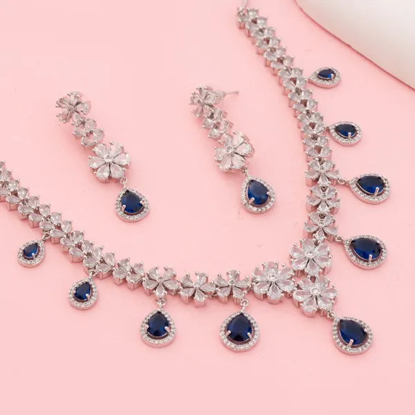 Silver_&_Blue_Stainless_Steel_Sapphire_Stone_Flower_Cluster_Necklace_Set_For_Women