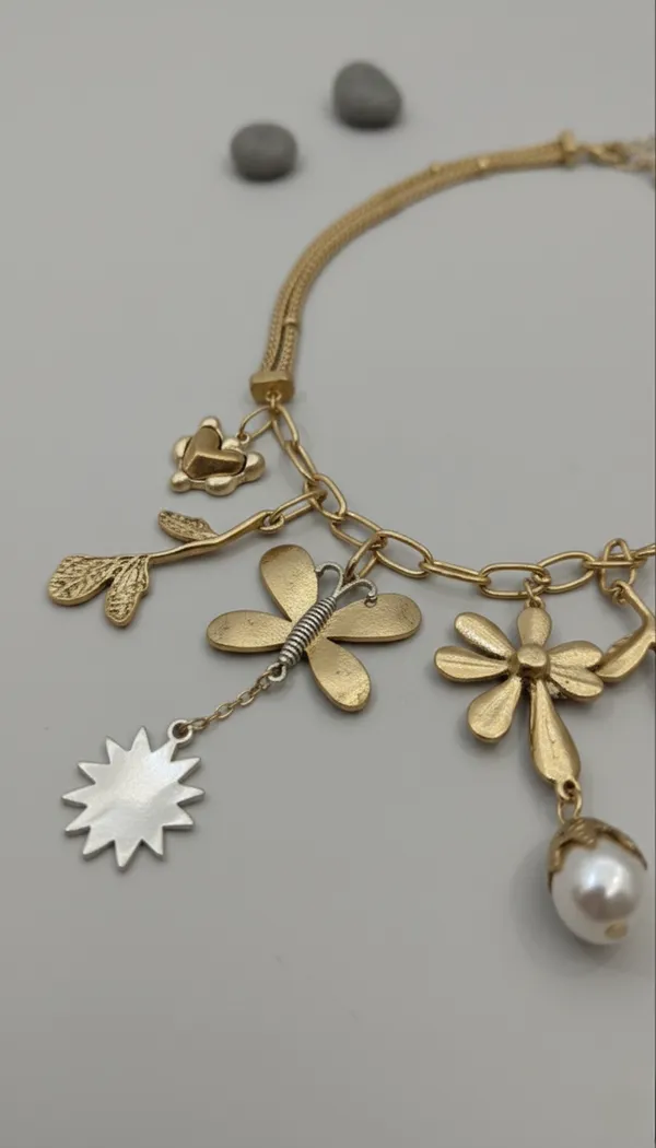 Golden_Stainless_Steel_Laye_Chain_Charm_Necklace_For_Women