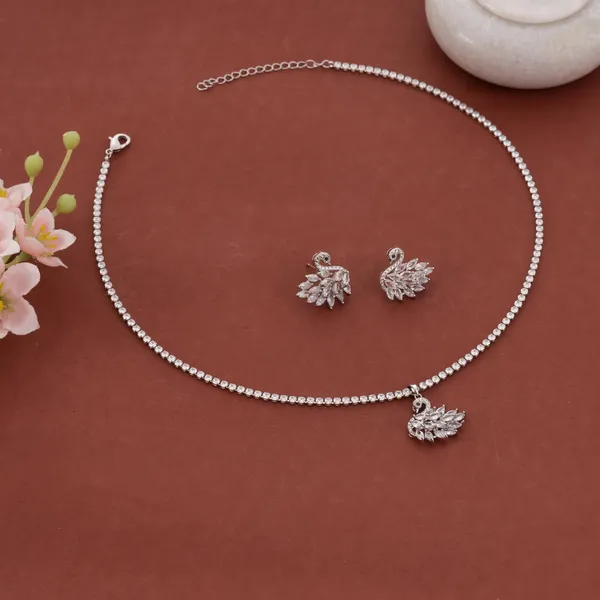 Silver_Stainless_Steel_All_Crystal_Swan_Pendant_Tennis_Chain_Set_For_Women