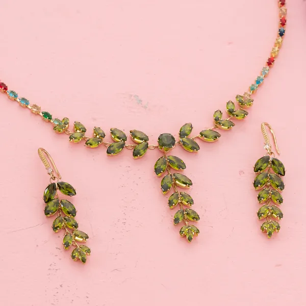 Olive_Green_Stainless_Steel_Marquise_Stone_Necklace_Set_For_Women