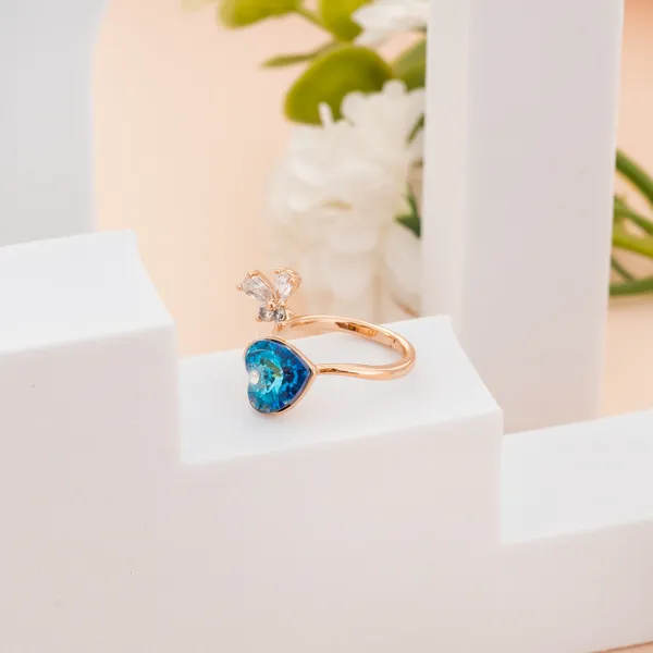 Golden_Stainless_Steel_Ocean_Teardrop_Stone_Ring_For_Women