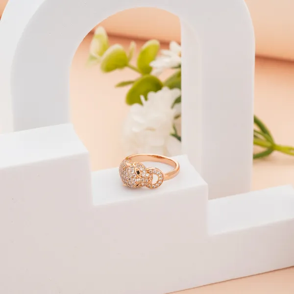 Golden_Stainless_Steel_Dazzling_Leopard_Zirconia_Ring_For_Women