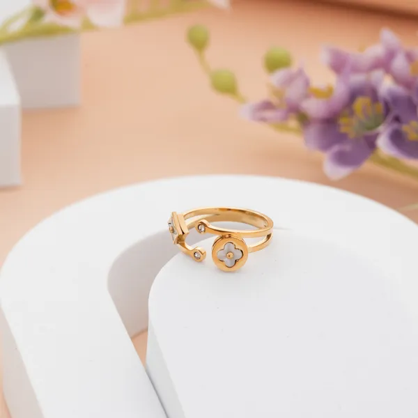 Golden_Stainless_Steel_Sparkling_Zirconia_Ring_For_Women