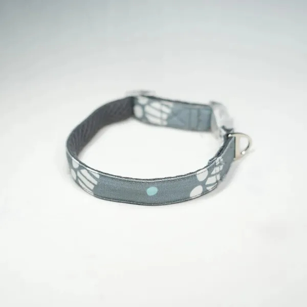 Light_Blue_Super_Light_Weight_Collars_With_Adjustable_Length_And_Led_Snap_Buckles